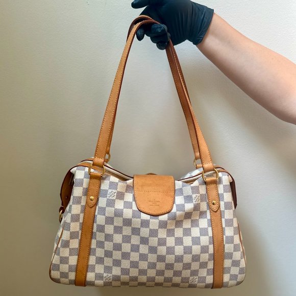 Louis Vuitton Tote - Picture 2 of 4